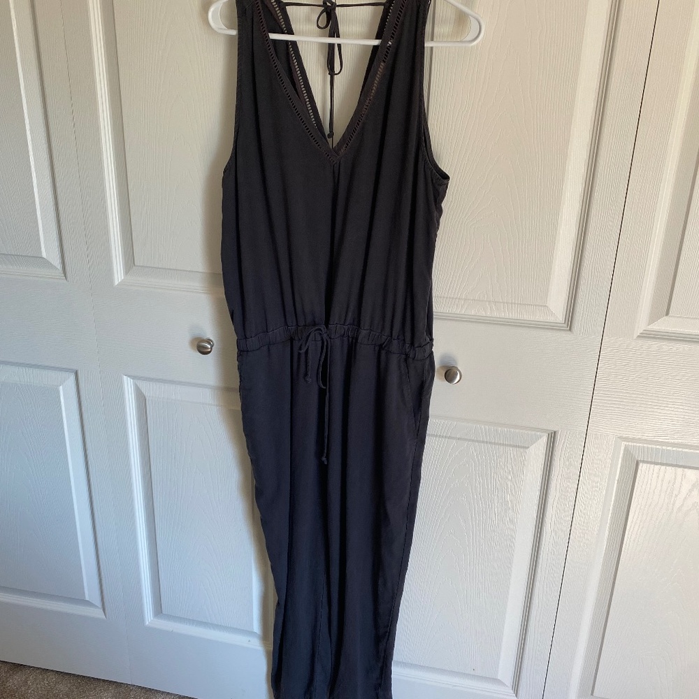 Cloth & Stone tie back jumpsuit M